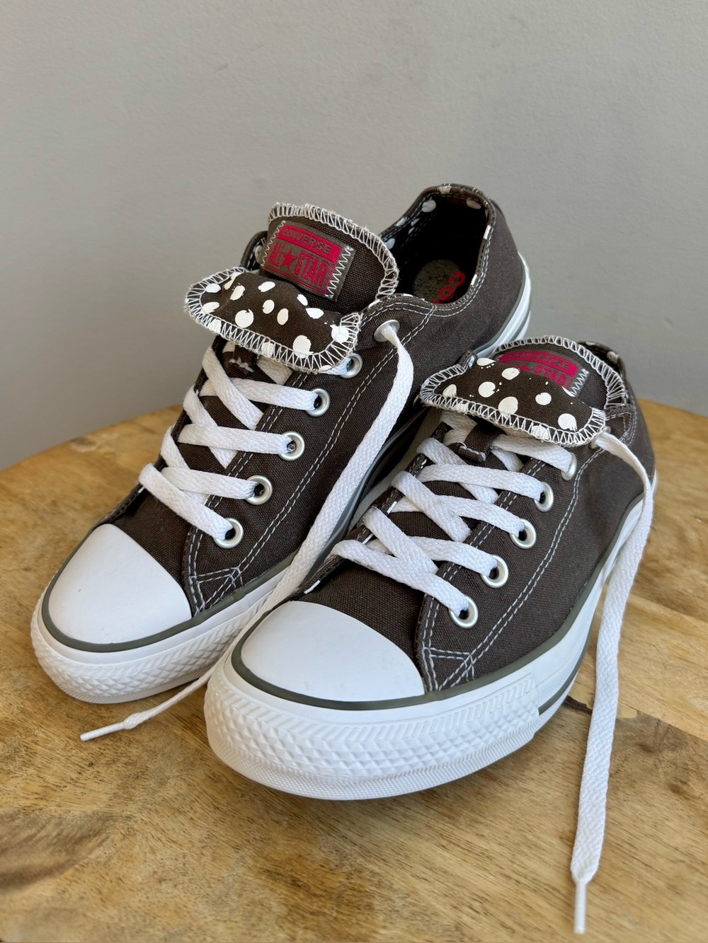 Converse Chuck Taylor All Star Double Tongue Low Top Sneakers - Size 9